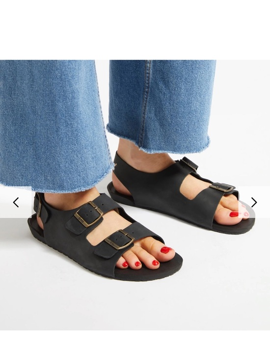 Shoes - Freet Barefoot Salcombe Sandals - Size US W 10 / M 8 | EU 42/ Black